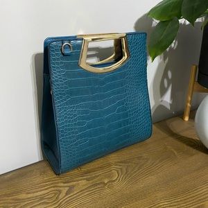 Teal and Gold purse- like new